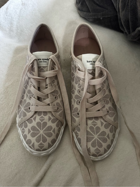 kate spade Shoes - The Kate Spade Vale Spade Flower Coated Canvas Sneakers SZ 8.5B